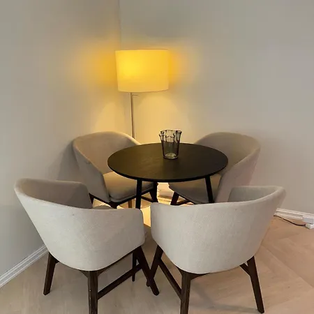 Apartament 4 Bedroom Modern - Central!